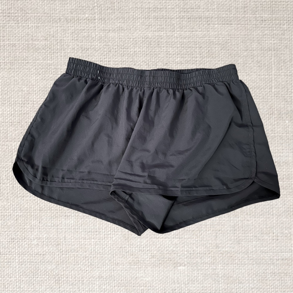 Adidas M3 running shorts, Size Medium